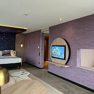4* Hotel Der Valk Airporthotel
